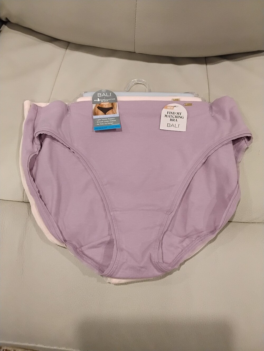 NWT 2XL/9 - 3 Pack Of Bali Hi-Cut Panties Firm Price